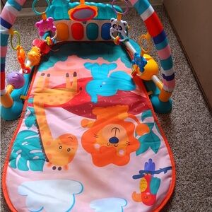 Baby play gym